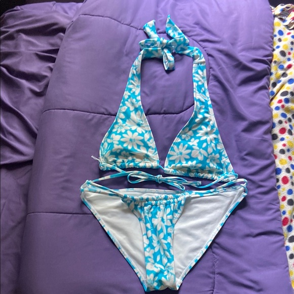 No Boundaries Swim No Boundaries Blue And White Floral Bikini